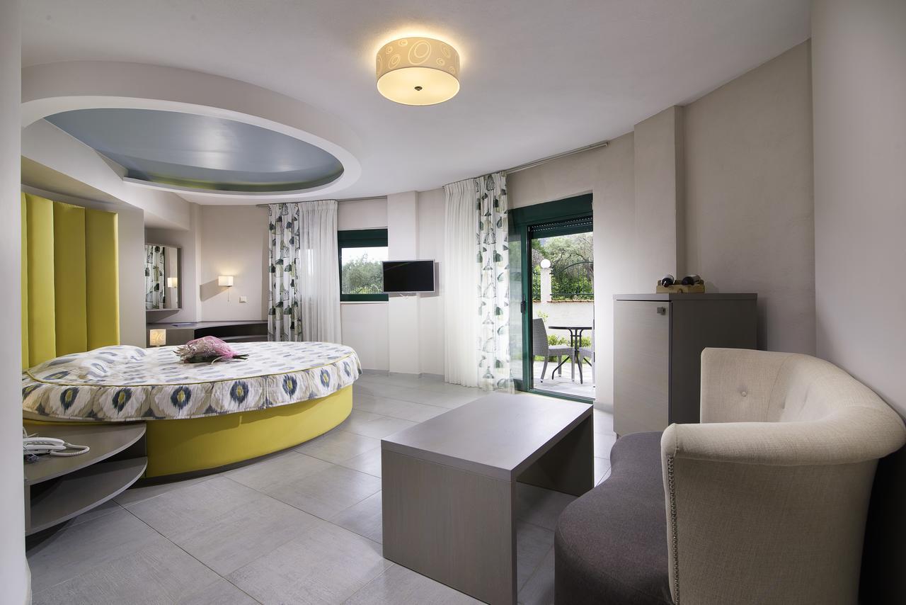 סקאלה פוטאמיאס Ocean Beach Hotel מראה חיצוני תמונה