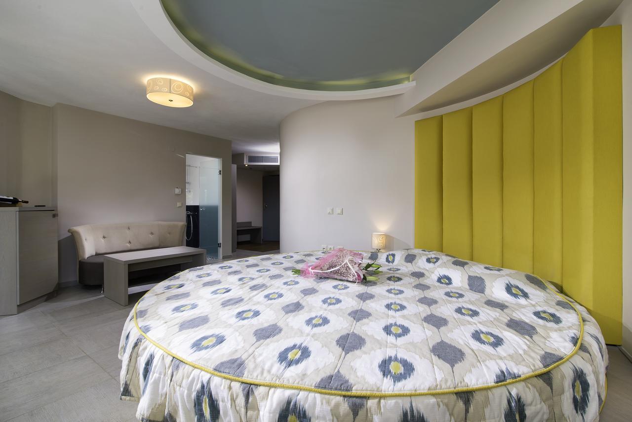 סקאלה פוטאמיאס Ocean Beach Hotel מראה חיצוני תמונה